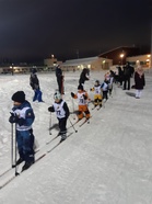 P6 sarjan pojat odottelemassa lähtövuoroaan. Edestä Oliver Pulli, Otto Koivumäki, Eetu Heinola, Topi Hokkanen